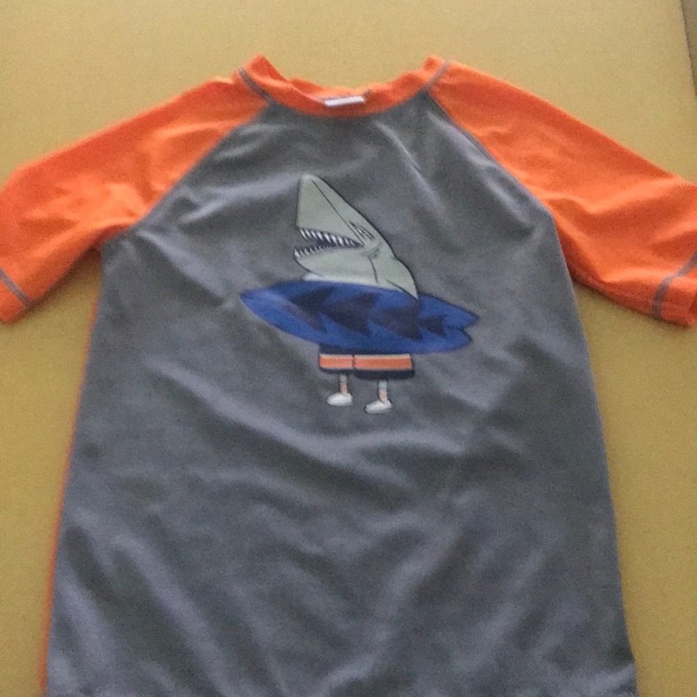 Boys rash guard